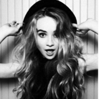 SabrinaAnnLynn_'s profile picture. ☺