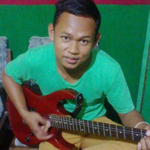 Facebook : Dicky Wahyudi 
IG : @dicky.wahyudii