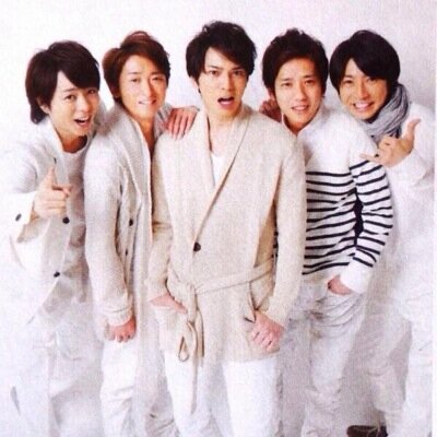 嵐ラブ♡翔君♡ でも、基本全員好き♡ シャンプーはジュレーム使ってます。 気軽にフォローしてください！よろしくです(/∀＼*)