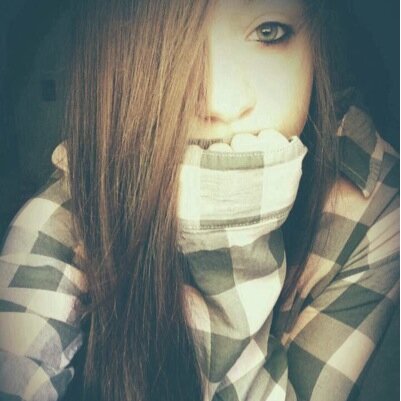 AinseleAinseley's profile picture. Hey, if you like Falling in Reverse or Blood on the dance floor i automatically love you... Follow me and i will follow back