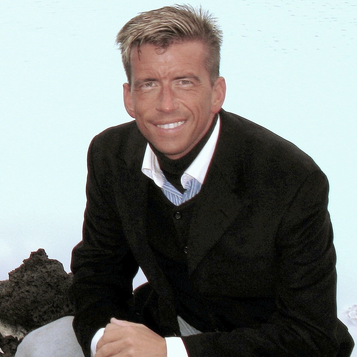 PaulJBannerman's profile picture. Studio/Touring Drummer for Cirque Du Soleil (2001-2017) & Princess Cruises (2018-20). Lived in 90 cities, visited 3,500 cities in 155 countries on 7 continents.