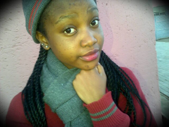 ♡яєу-gєє ѕαуѕ---»Always be yrself, express yourself, have faith in yrself, do nt go out and look for a successful personality and duplicate it, thAhtS hw I am☺♥