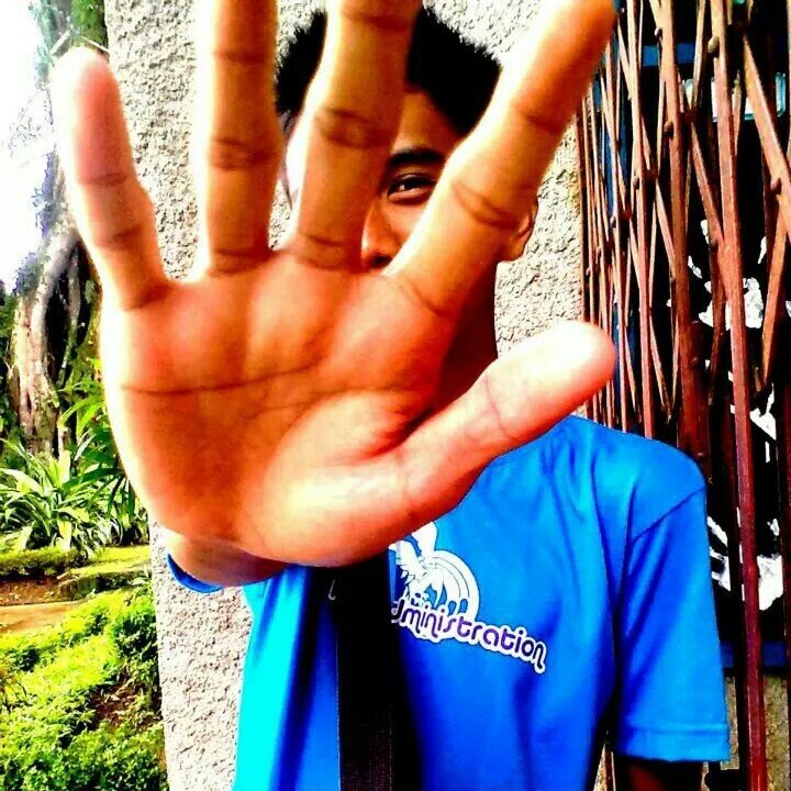 MrFundamental16's profile picture. Laker fan for LIFE.