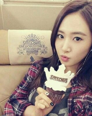 Role Player of @Pearl_YuRi SNSD | 5 Dec 1989 | SNSD's Black Pearl | SMTOWN | #SWAG | Respect the other :)