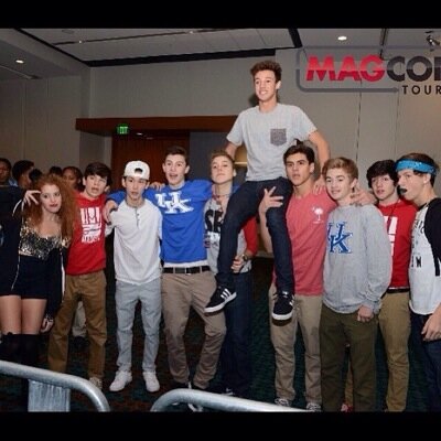 Follow if you love the magcon boys!