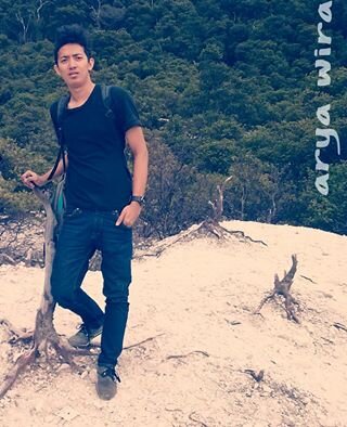 MrRA_Wira's profile picture. indonesia | rider IARC 
✉aryawira494@gmail.com 
instagram : arya_wira