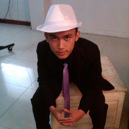 cintailah penciptanya sebelum mencintai ciptaannya,,,
