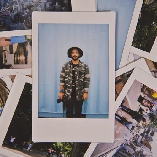 ADMWLKR's profile picture. Camera in one hand // Coffee in the other. Let's talk about surfing, photography, tacos and strange moments.