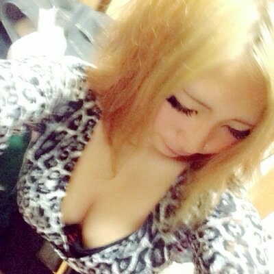 トプ＆ヘッダー本人/人生楽しく美しく楽しまなきゃ損☆ダーツ/飼い主様愛してる/ピアスもっと増やしたい