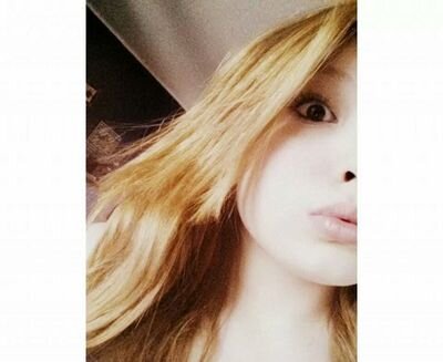 follow me . i follow back