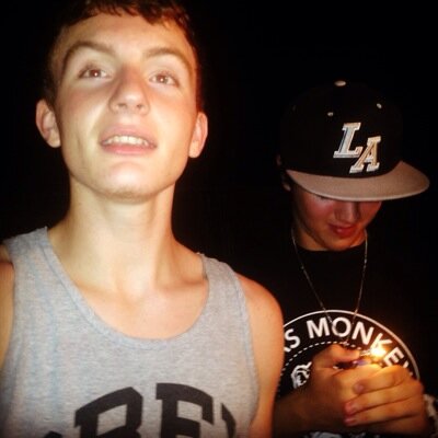 theEthanStoneI's profile picture. Follow @stxneyy