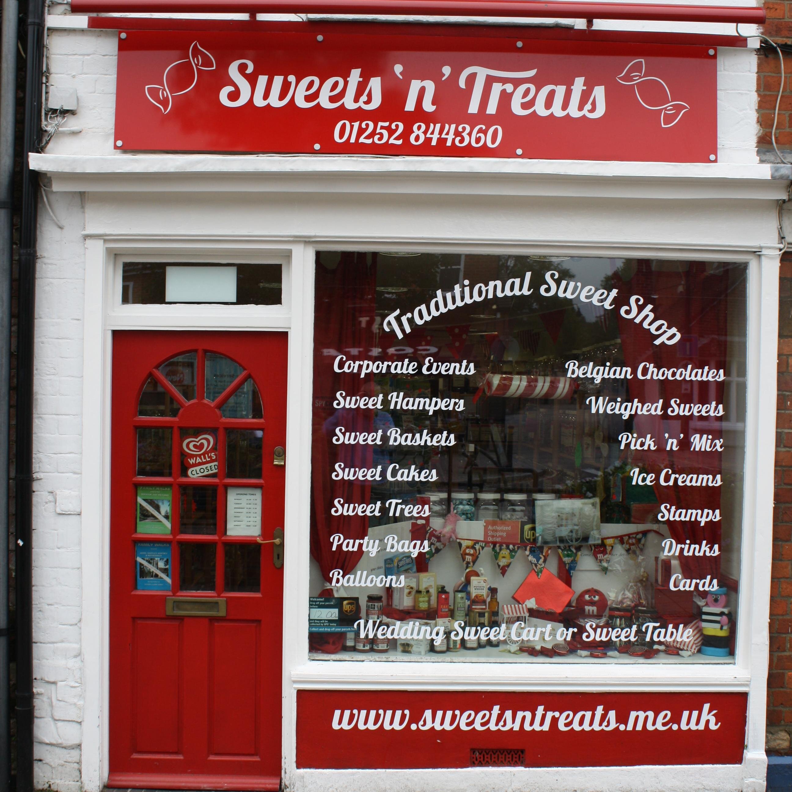 Family run sweetshop: weighed sweets, pick n mix, balloons, cards, Wedding Sweets, Sweet Cart, Ferris Wheel, Corporate Gifts, Party Sweets & Pick 'n Mix hire.