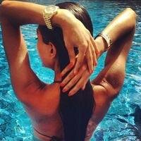 naumoskana's profile picture. 