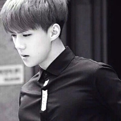 คุณโอติสต์ ชอบศิลปะ ชอบวาดรูป ลองมาวาดในใจผมดูสิครับ ♡