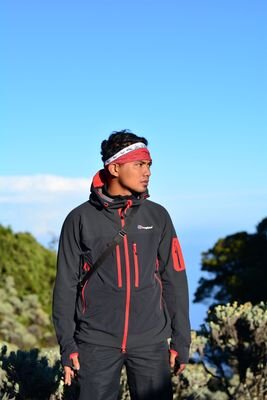 rizkyeightball's profile picture. An Ordinary man. Love  @LFC . @DanielAgger Biggest Fan. #YNWA #JFT96