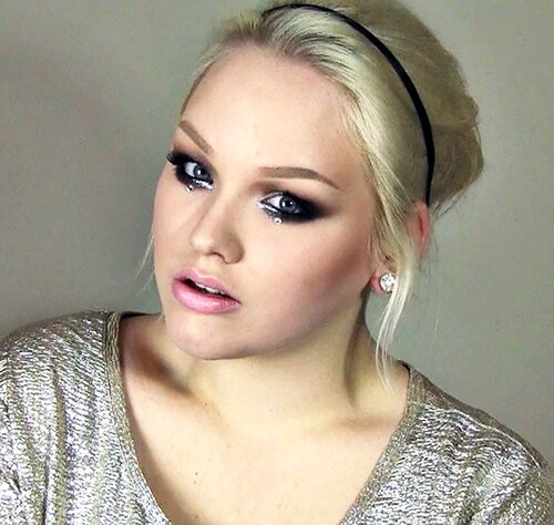 damn Nikkie is so beautiful