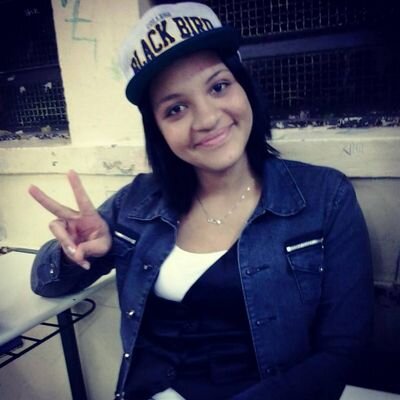 Since 1998 Aquariana ♒ Sao Paulina de coração  PAIXÕES : Deus , Maria Eduarda , Pai , Gabriel sz (...)