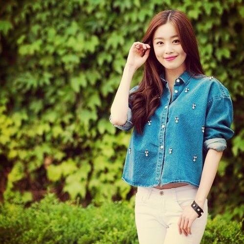SECRET's Han Sunhwa -- an @Ace_Town's citizen -- 90liner