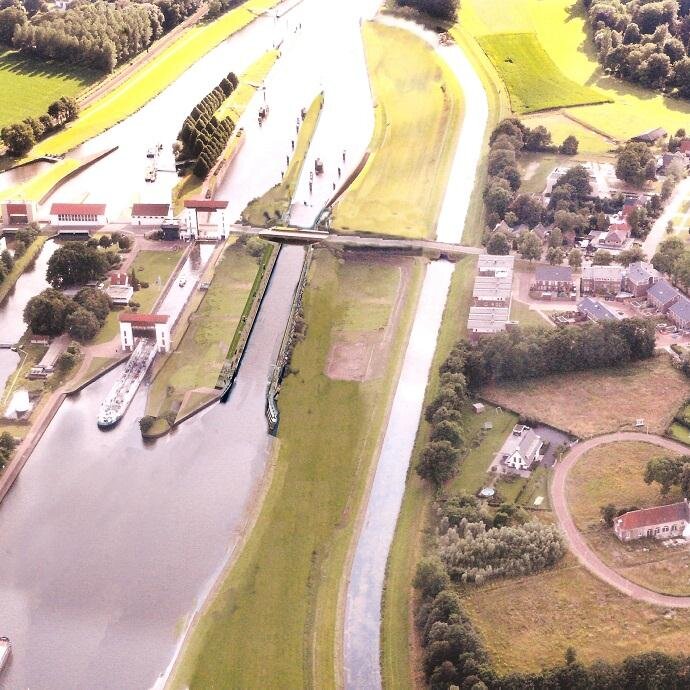 ottofromthewest's profile picture. Bezorgde inwoner van Eefde ivm uitbreiding sluis Eefde