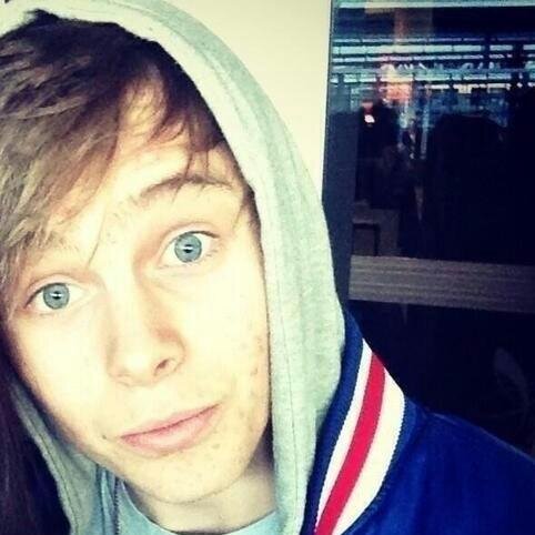 hemmorry's profile picture. dedicated not obsessed