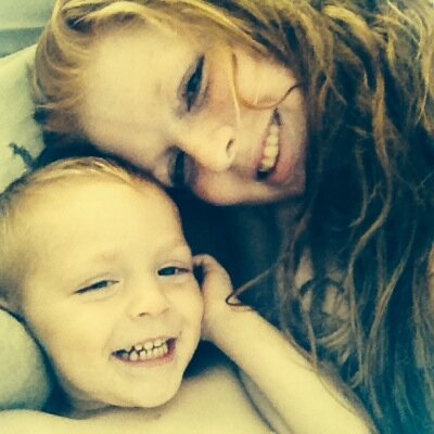 lilredjj3's profile picture. Love being a mom and a wife!