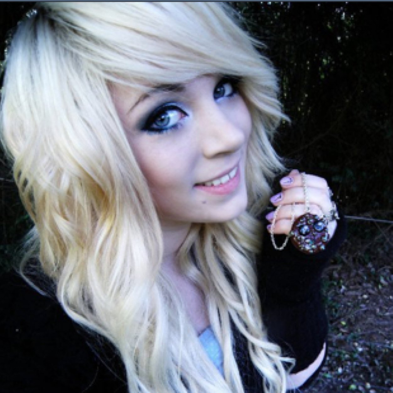 JadeScaifeLU's profile picture. Hi, I'm Jade! I'm 19 years old and I'm a Shape Shifter ^.^