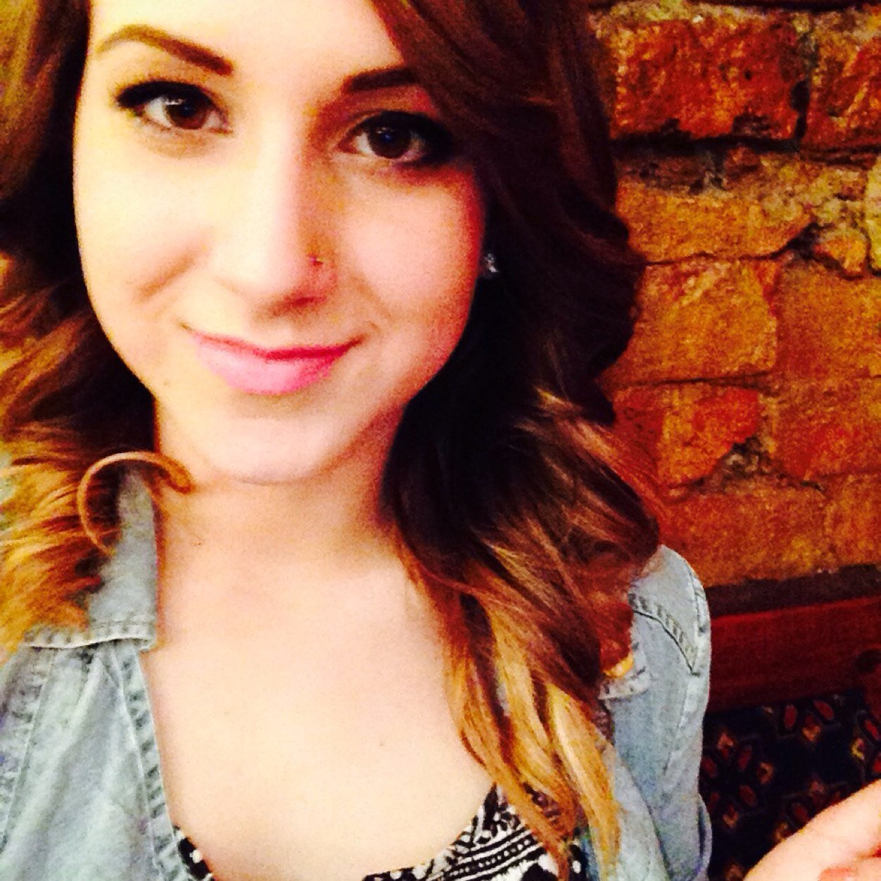 nunesemily10's profile picture. ✌️