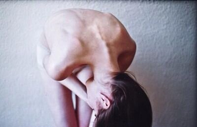 Unest4ble's profile picture. 16. Depresiva e impulsiva. Ah, y asquerosamente gorda.