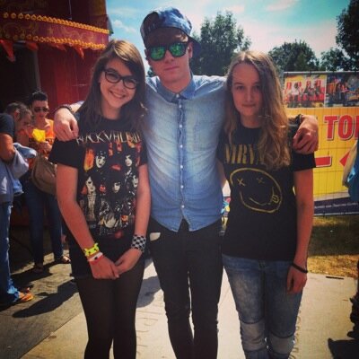 Gevolg door ❤️sander❤️,❤️ceez❤️en ❤️Cemal❤️// sanders ei meisje :3 // ik ben youtube verslaafd! // a totaly retard!! //