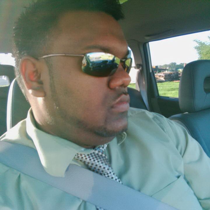 Sports fanatic, news junkie, teamtrini, somewhat techy, itweetrini and i like cake