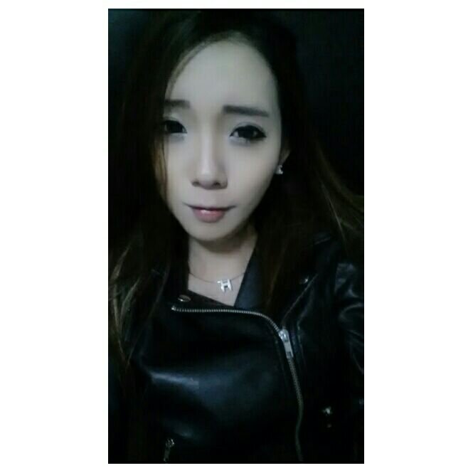 EleanorWyh's profile picture. Whoever said that money doesn't buy happiness didn't know where to shop
 -Blair Waldorf