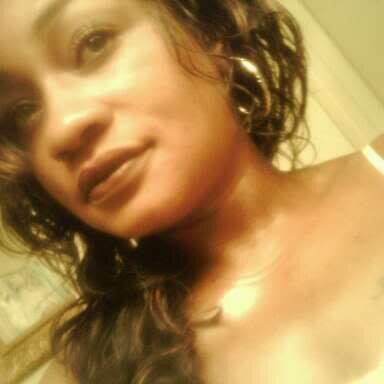 RenitaNowden's profile picture. 