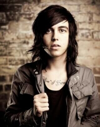 Kellin Quinn is my world, i love him with all my heart ... hope he will notice me