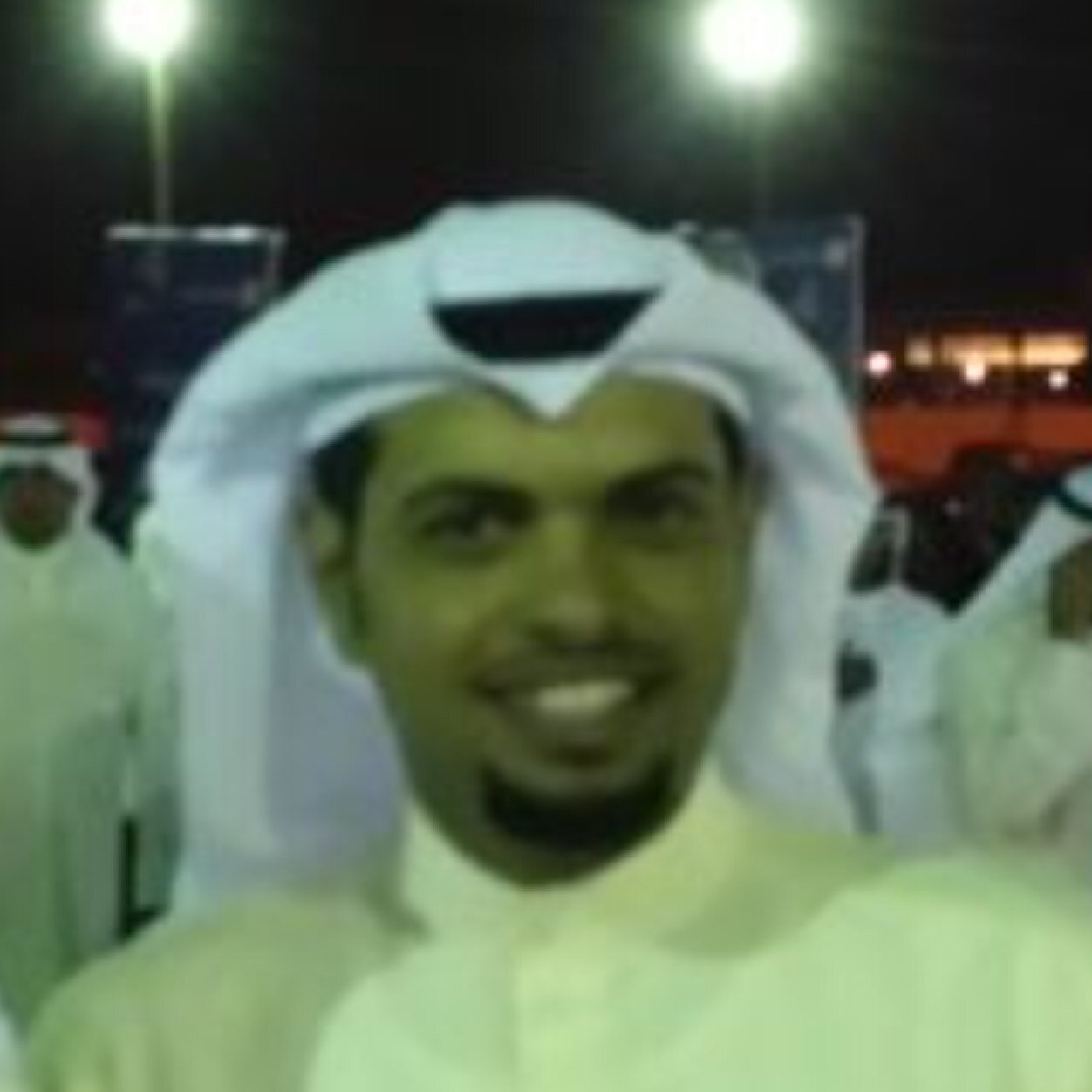 لو دامت لغيرك ... ما اتصلت اليك