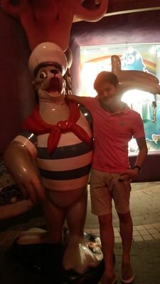 QueJerome's profile picture. Happy kid!!! XD