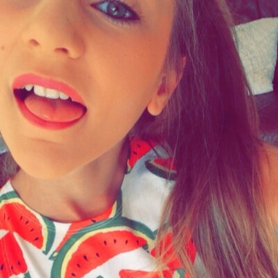 Rt the link on @poppingellie 's bio (below)