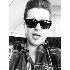 Adam in Disney XD's Lab Rats|Jackson in Zapped|Ted in Jessie|@CuteKelli is my best friend and crush|I love acting| Sports|Single/Crushing|22 [RP/Not Spencer]