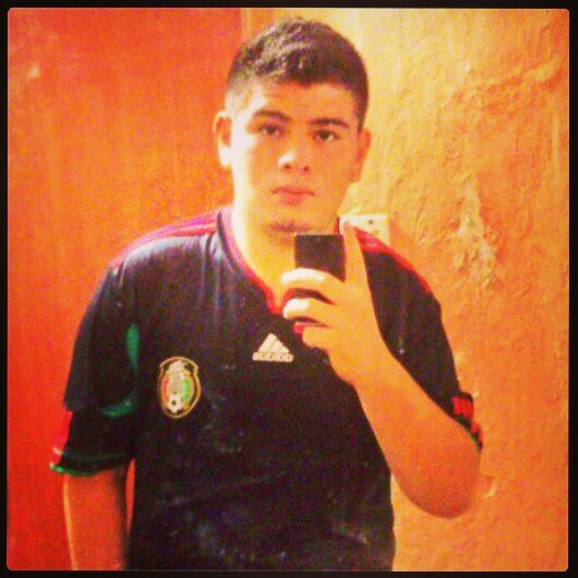 De Mérida para el mundo/18años/soccer player