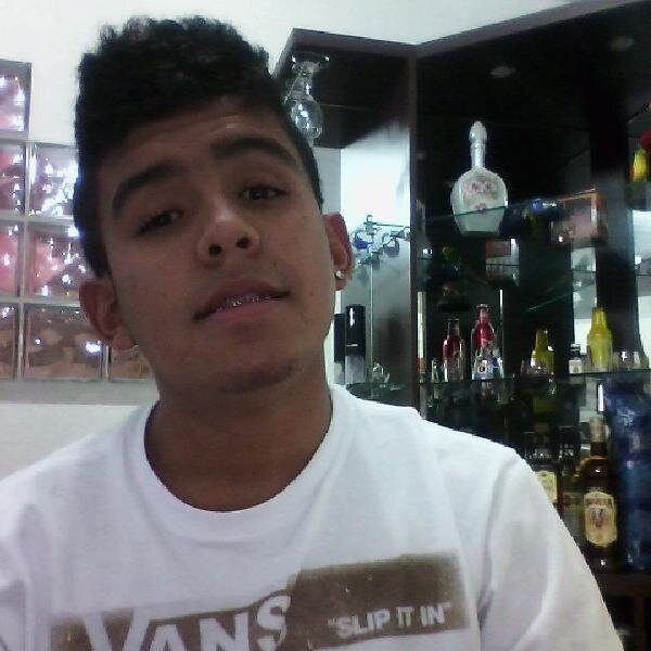 Então vem,
Que o baile vai ser bom,
Tudo liberado,
Baladinha de patrão. ♪ ♪
