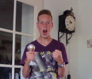 17 jaar, Kapelle A1, Feyenoord, Havo 5