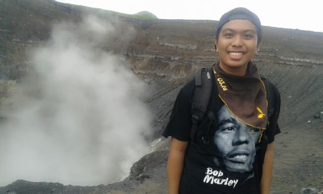 Lakukan sesuatu dari hati,,dan buat hari-hari mu indah,,!
