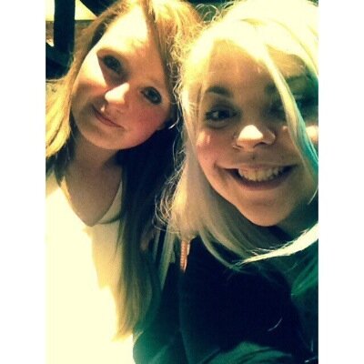 ShannonNicole_9's profile picture. 