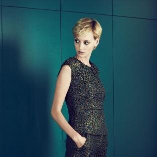 BowChickWow's profile picture. We only speak women!