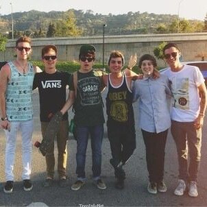 O2l, Paint,& Tyler Oakley are my favorite people on youtube!!!!❤️❤️❤️❤️