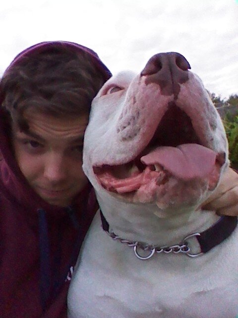 weedjunkie98's profile picture. 