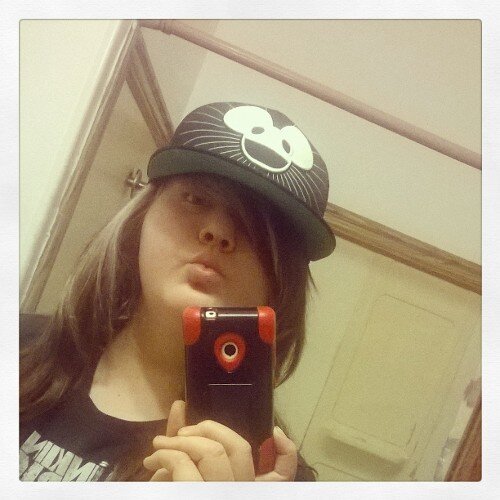 I love bands like of mice and men,black veil brides,Pierce the veil  and so much more. Also youtubers im a artist and singer