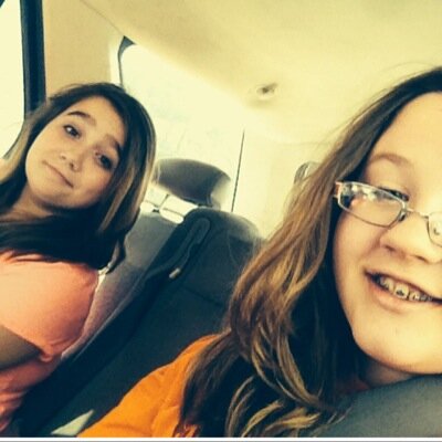 Youtube and vine = lyfeee magcon and o2l too...fakes the new trend and everyone seems to be in style 3