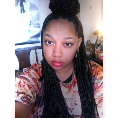 DEE_MELLY's profile picture. Good Vibez. Hakuna Matata IG: DeeMelly.