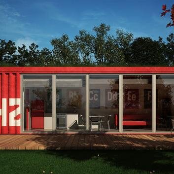 Amateur du sport automobile .
Amateur de l architecture moderne 
Amateur des containers maritime