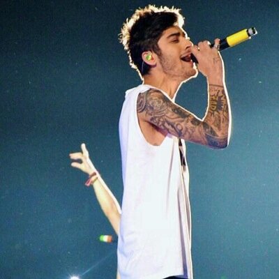 ask for a follow back on @raybanzouis